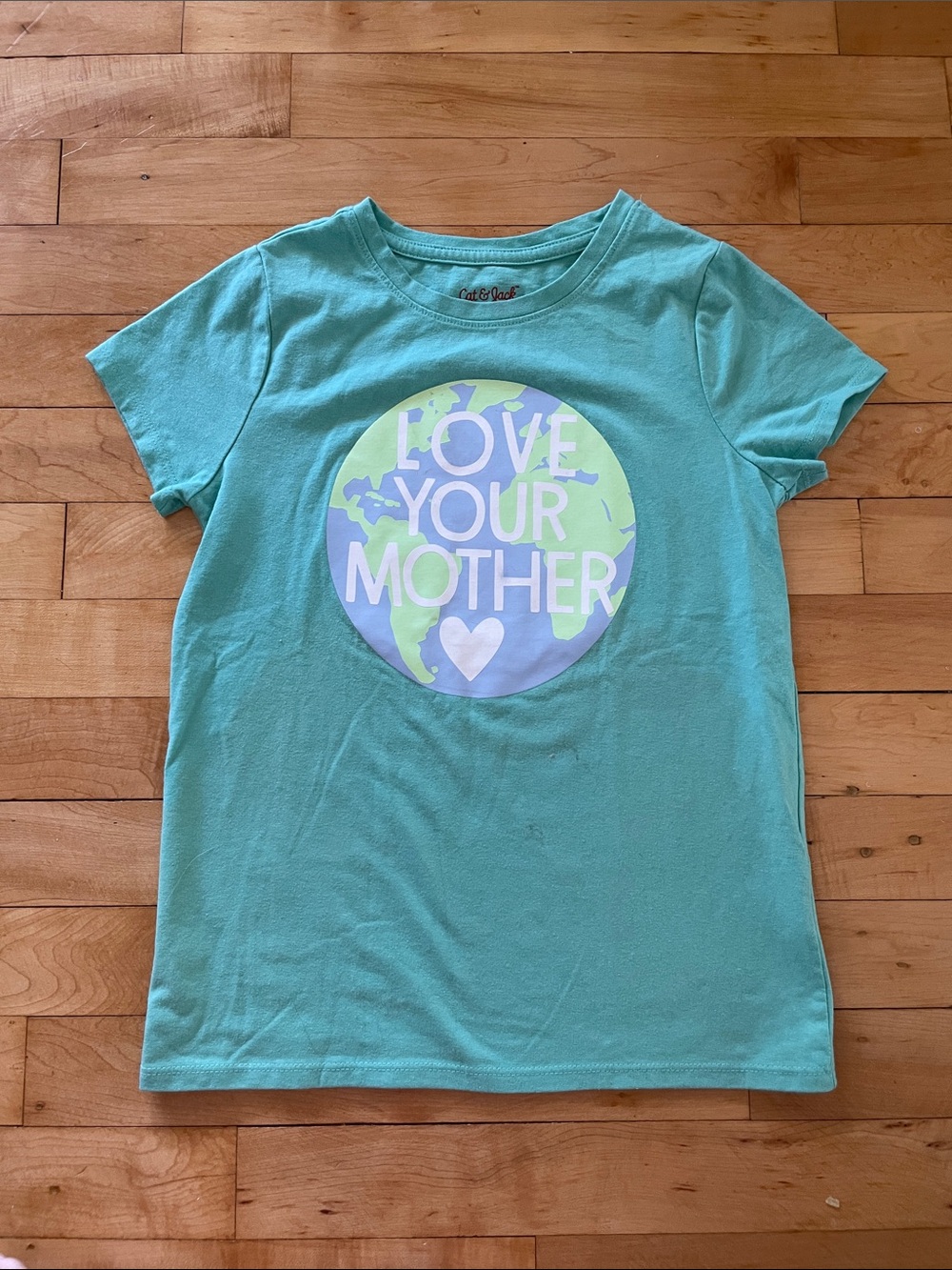 Cat & Jack Love Your Mother Earth Tee, Size M (7/8)